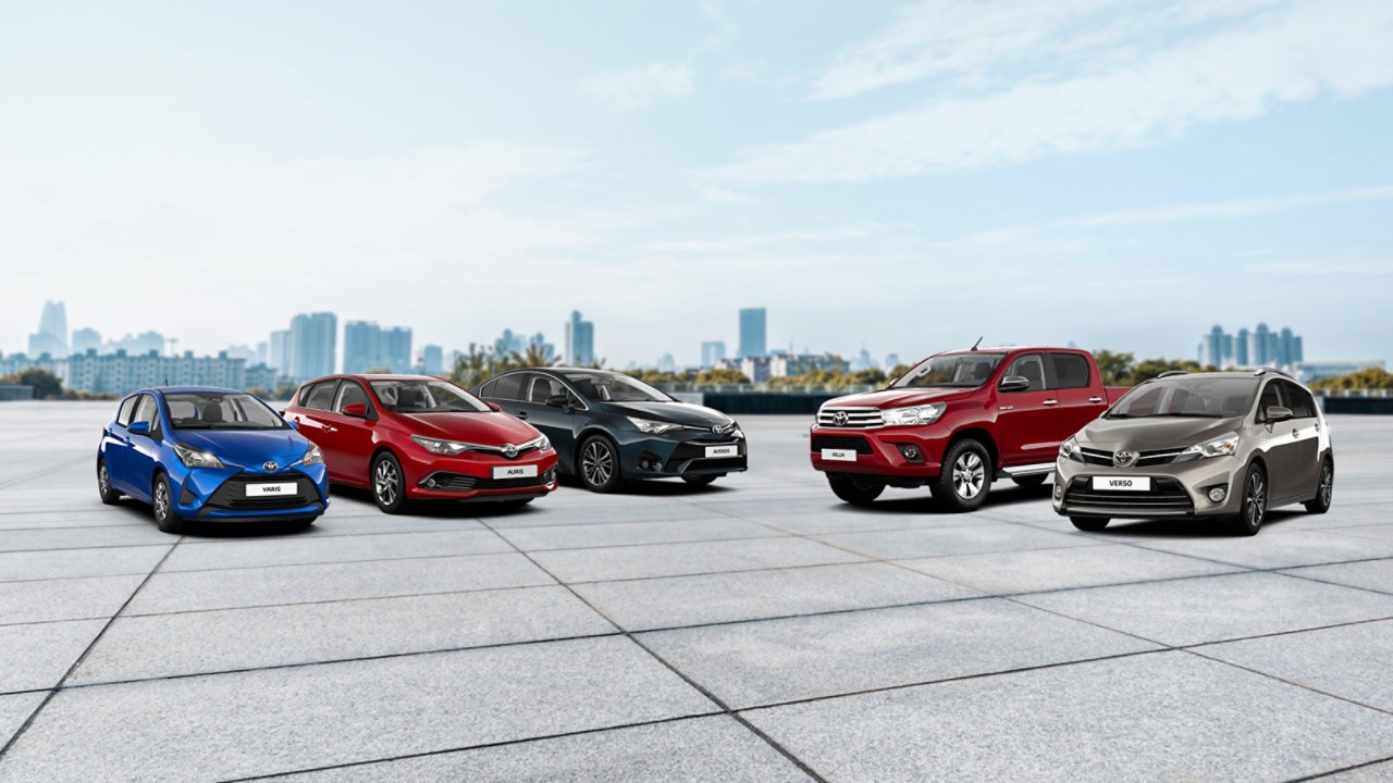 Toyota Auris, Verso, Auris TS, Avensis i Hilux